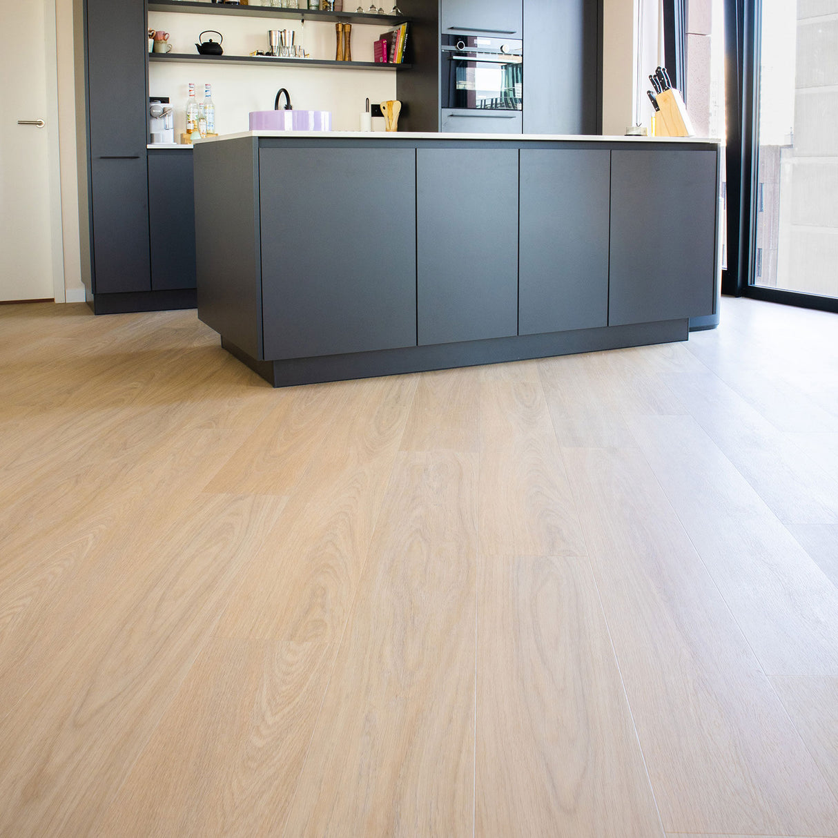 Vivafloors Eiken 7810 Rigid Click PVC