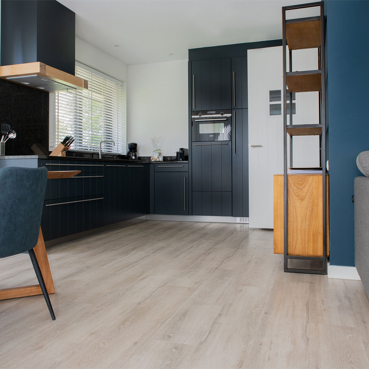 Vivafloors Eiken 8140 Rigid Click PVC