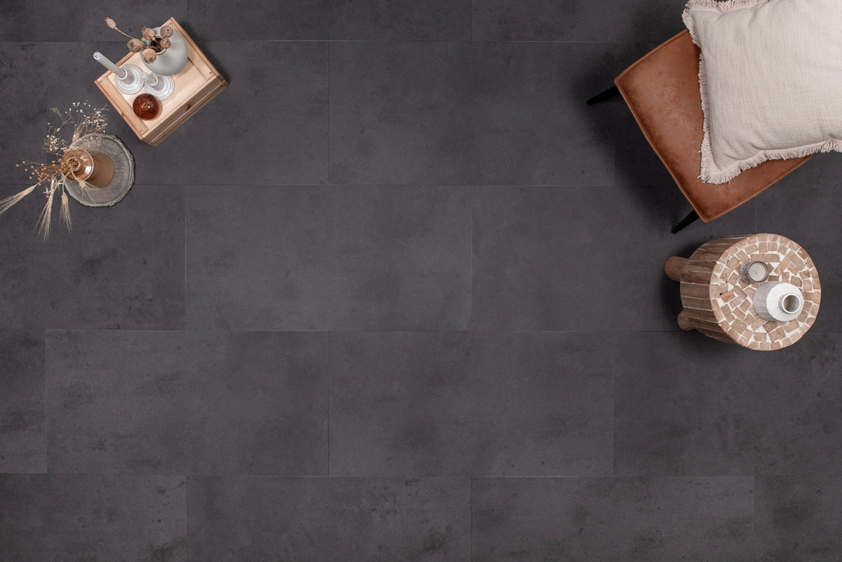Floer Tegel PVC – Betonlook Zwart