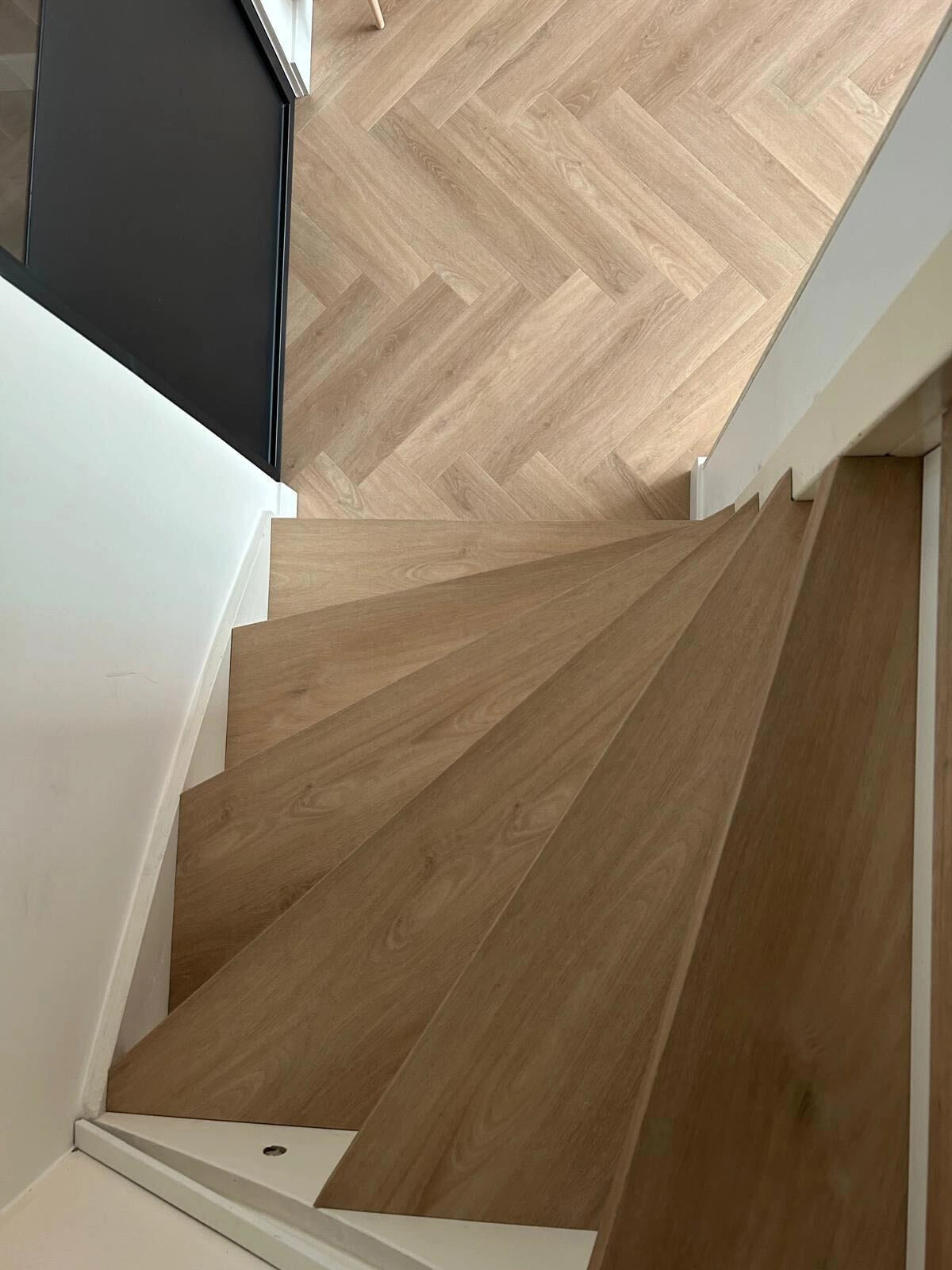 Floer Trap Overzettreden – Onbehandeld Eiken Dubbeltrede 138 cm