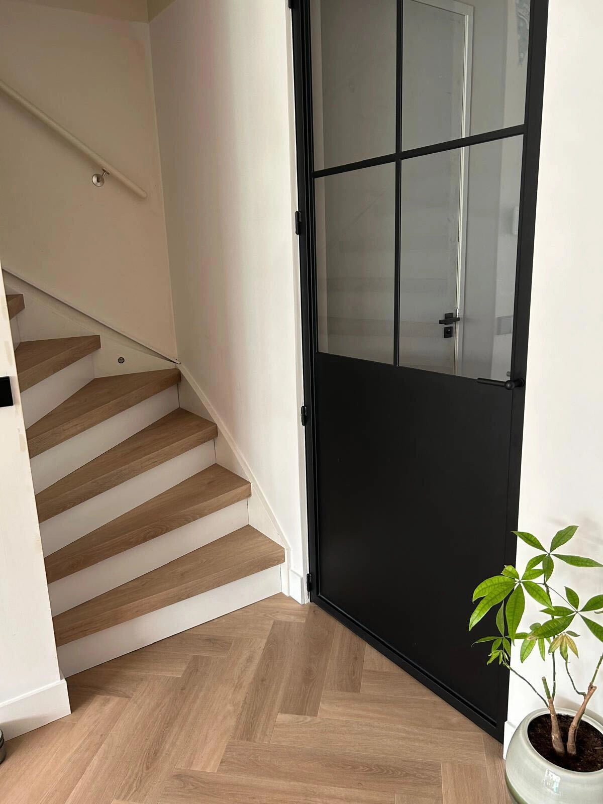 Floer Trap Overzettreden – Onbehandeld Eiken Dubbeltrede 138 cm