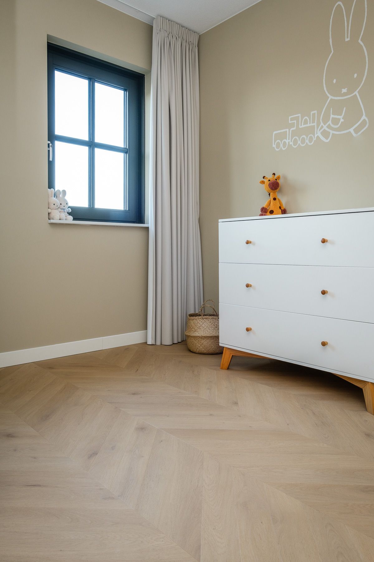 Belakos Palazzo Hongaarse punt | Weense punt 77