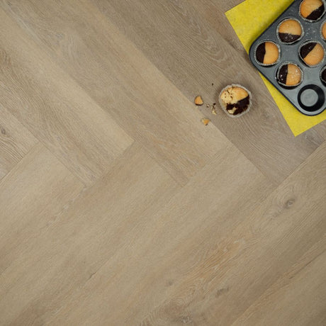 Douwes Dekker Klik PVC Ambitieus Brede Visgraat - Honing