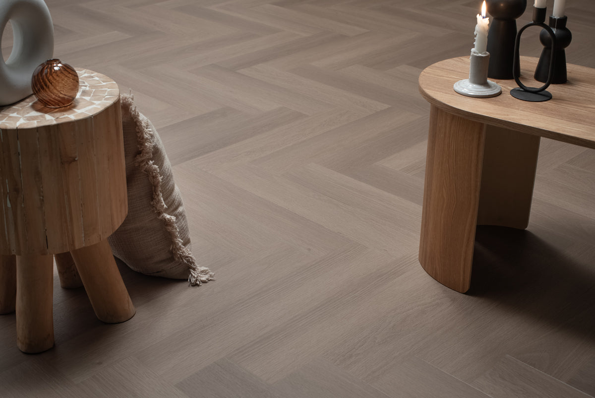 Floer Visgraat PVC – Greige Eiken