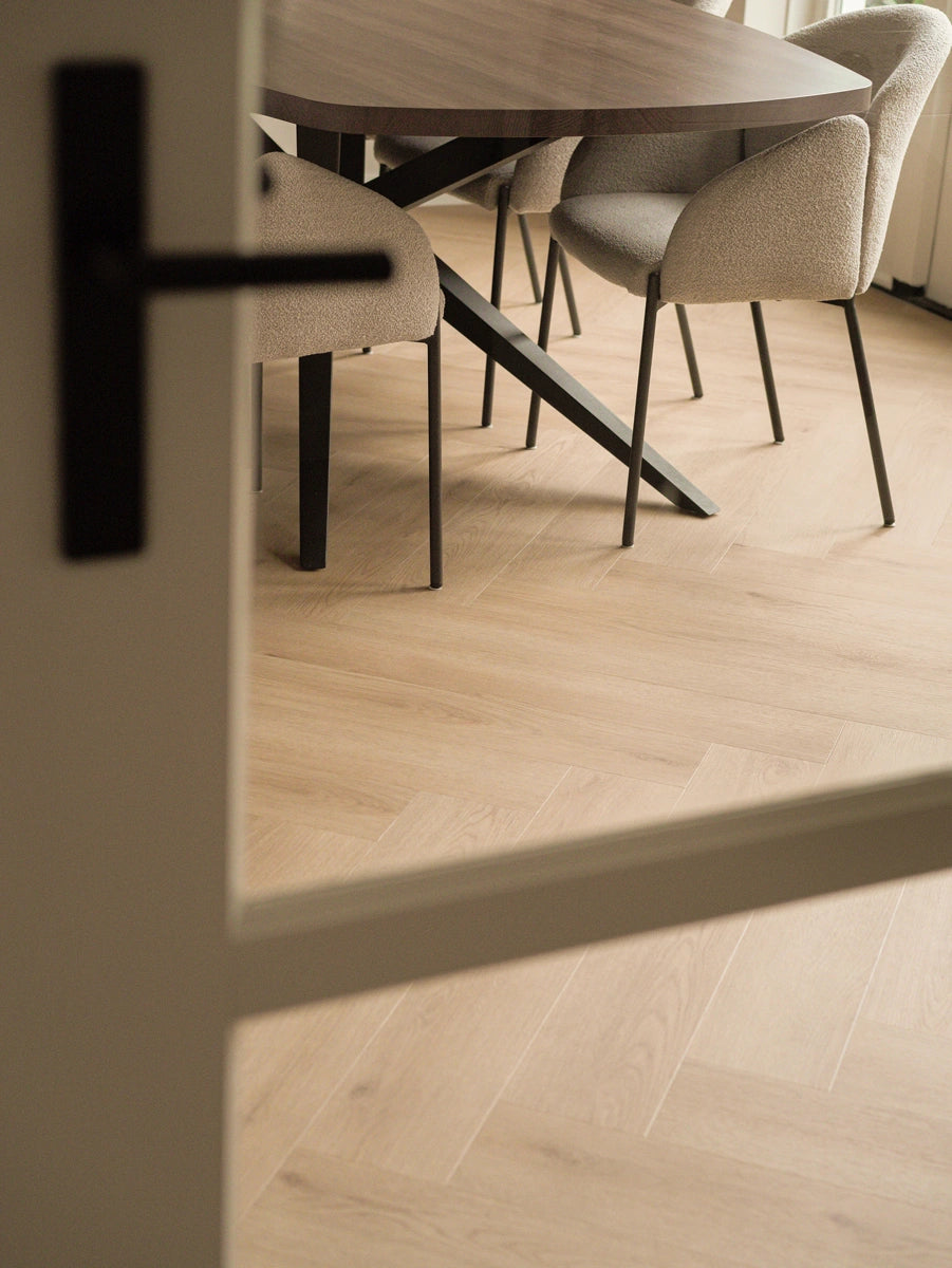 Floer Walvisgraat Click PVC – Bryde Bruin